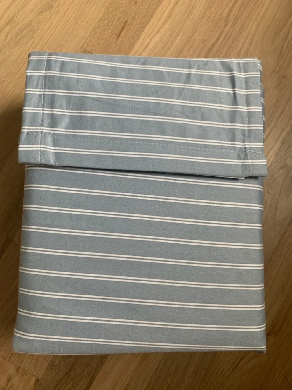 NEW Cotton Striped Light Blue and White Bed Sheet Set